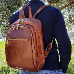 Perth Sac à dos en Cuir Avec 2 Compartiments Marron foncé TL142049