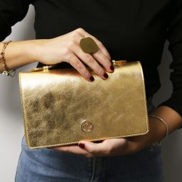 Opera Pochette in Pelle Metallic con Tracolla a Catena Oro TL142519