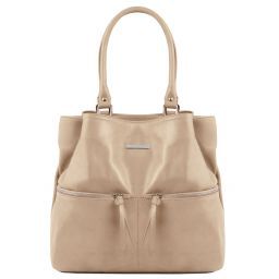 TL Bag Bolso de asa larga en piel con bolsillos delanteros Marrón topo claro TL141722
